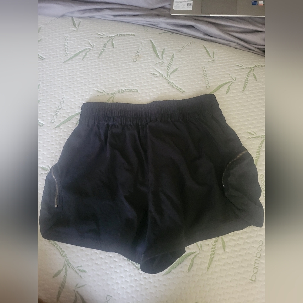 Free PEOPLE movement Women's Black Athletic Shorts - Picture 3 of 4
